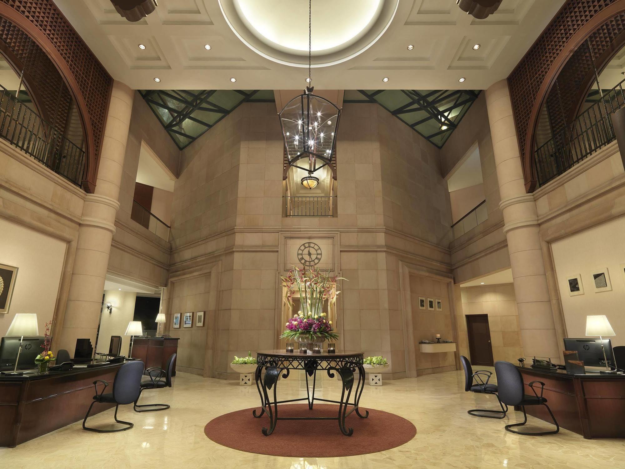 Ambassador Row Hotel Suites By Lanson Place Kuala Lumpur Exterior photo